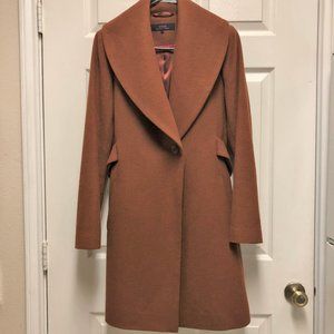 Trina Turk Coat, size 6